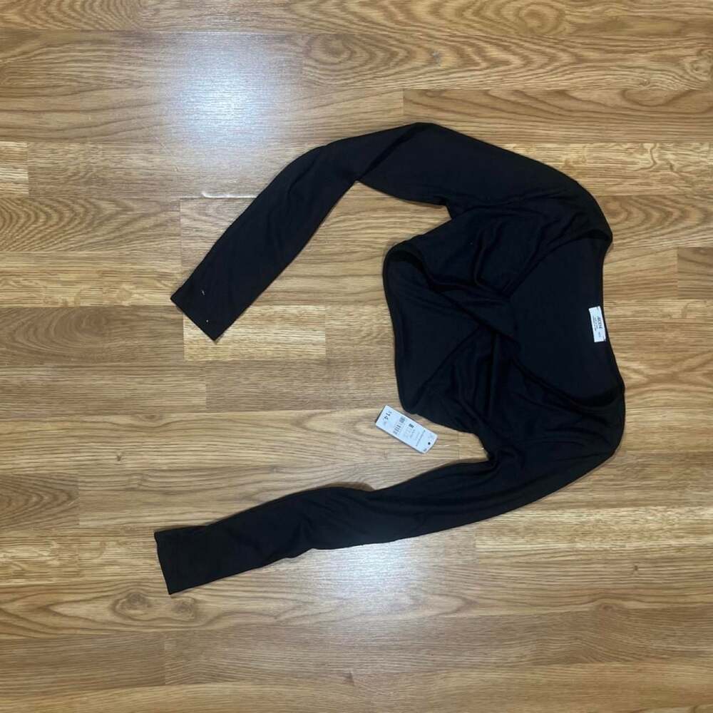 Ardene Black Twist Front Long Sleeve Crop Top